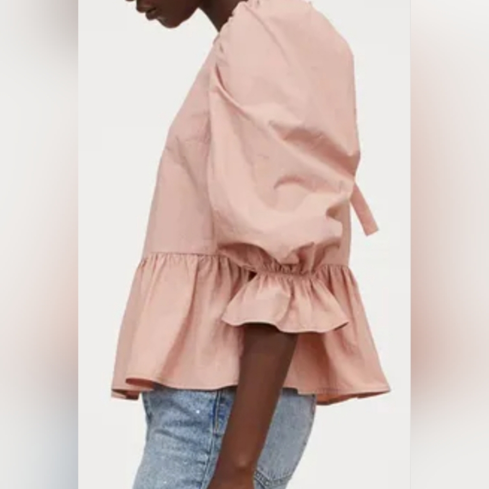 H&M *Blush Pink**Puff Sleeve Blouse